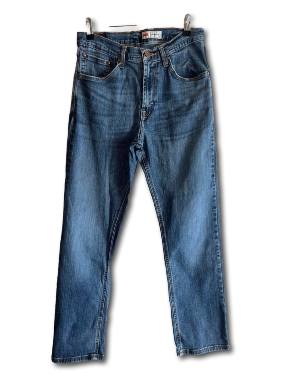 Wrangler Men's Blue Jeans Denim Straight Fit 31x30 Medium Wash Cowboy Ranchers